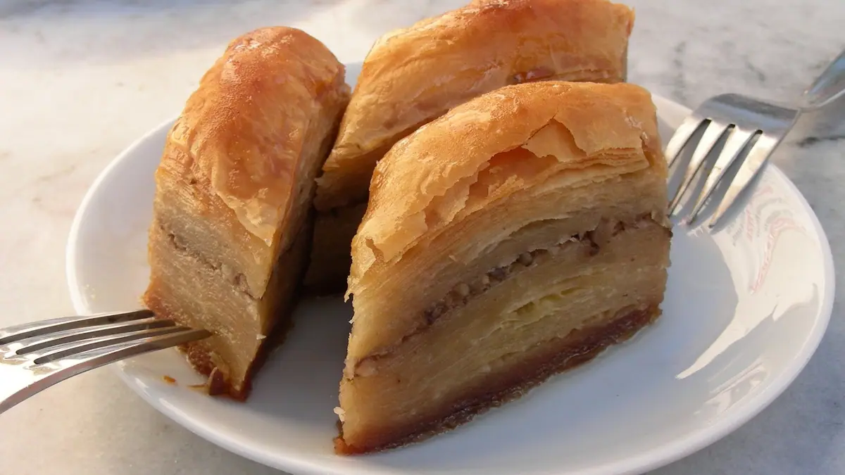 Eclair Cake – cake shop in Hendon, London